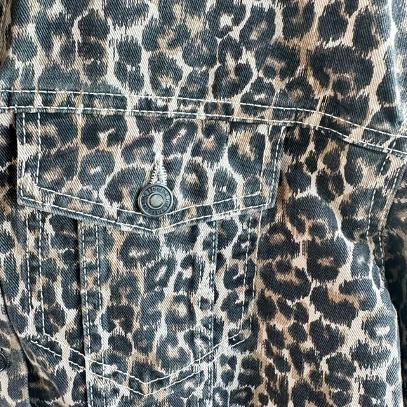 NWOT Free People Leopard Print Denim Jacket‎ Cropped Raw Hem Edgy Retro XS - Picture 7 of 12